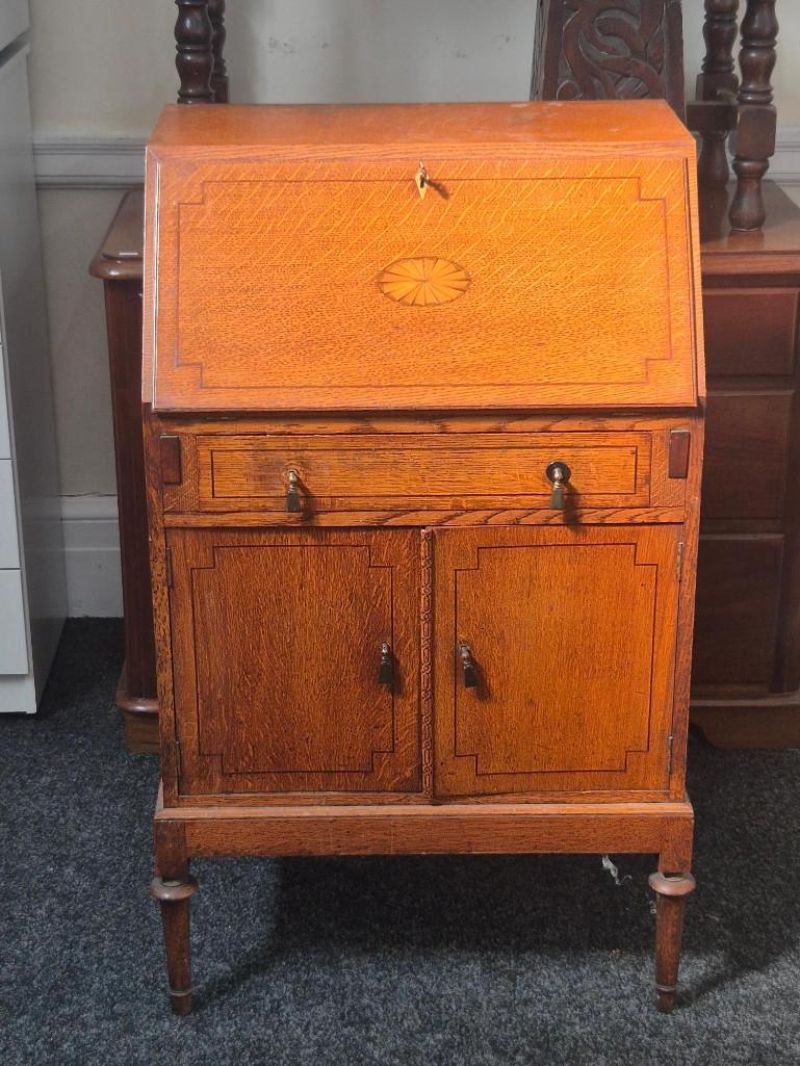 Lot 303-1 for Next Gainsborough Auction