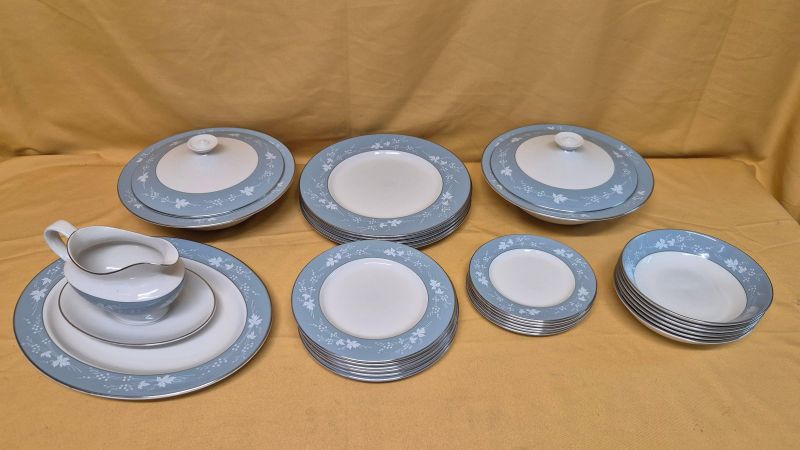 Lot 127-1 for Next Gainsborough Auction